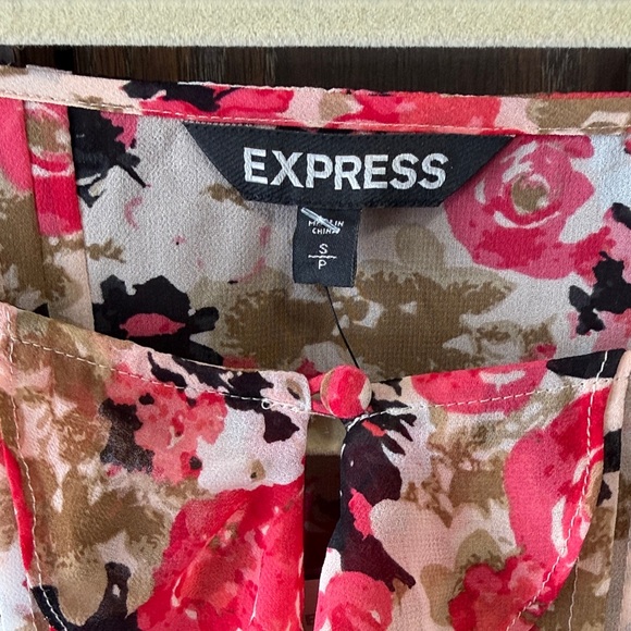 Express Women's Floral Ruffled Babydoll Fairy Blouse, New with Tags, Small - Picture 3 of 11